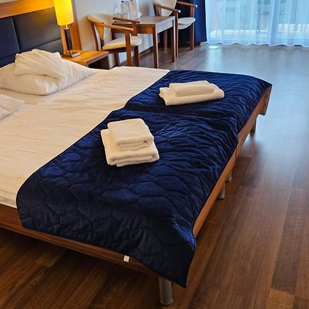 Bursztyn Spa Kołobrzeg Eksteriør bilde